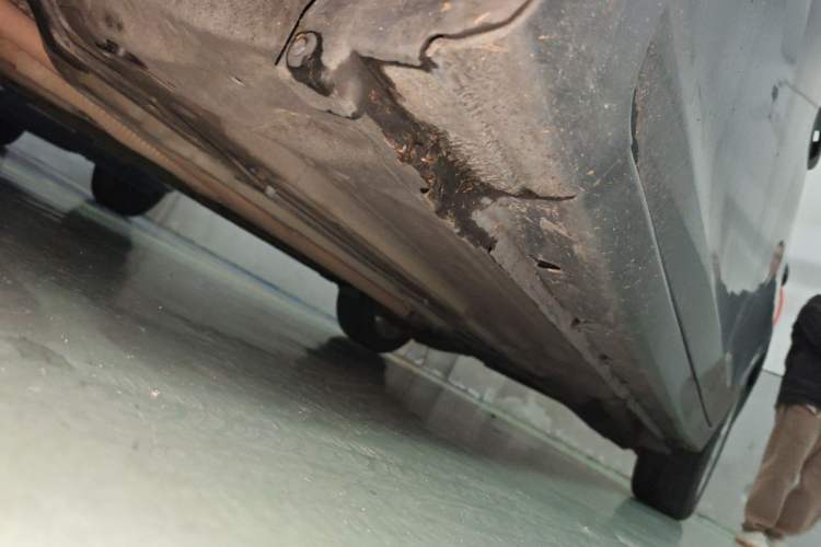 Used Honda Civic 2012 1.8L automatic comfort version Chassis Front Left