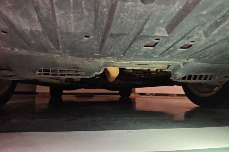 Used Honda Civic 2012 1.8L automatic comfort version Chassis Front