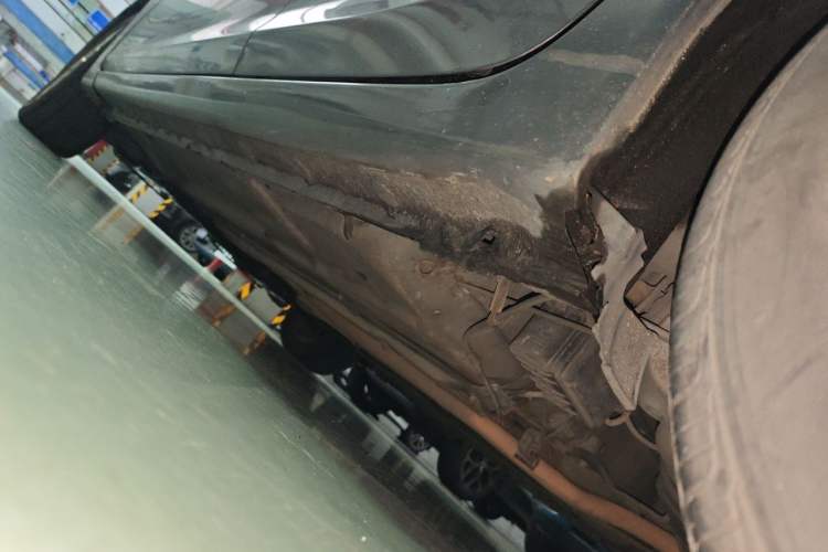 Used Honda Civic 2012 1.8L automatic comfort version Chassis Rear Left