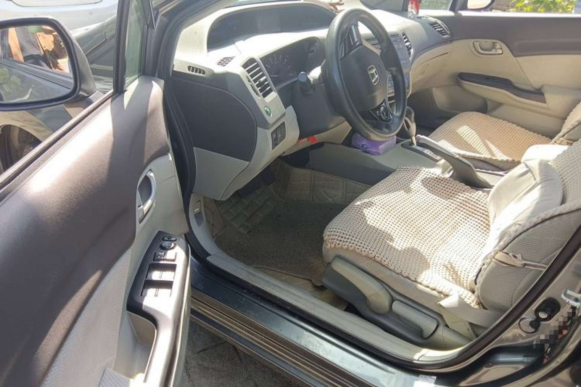 Used Honda Civic 2012 1.8L automatic comfort version Driver Seat