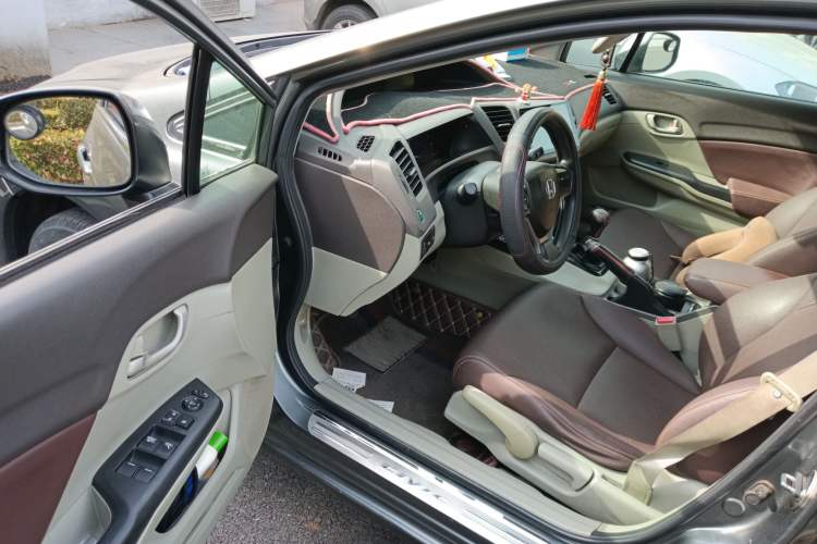Used Honda Civic 2012 1.8L manual Comfort version Driver Seat