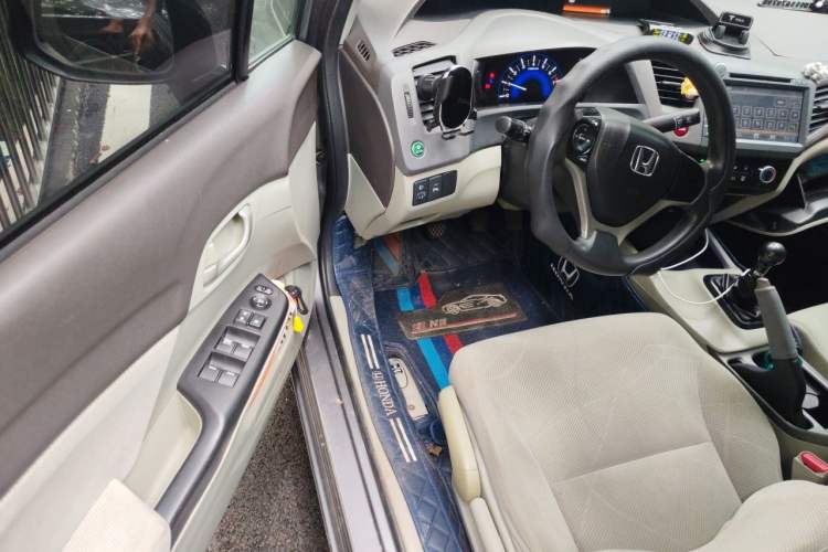 Used Honda Civic 2012 1.8L manual Comfort version Driver Seat