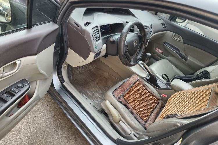 Used Honda Civic 2012 1.8L automatic comfort version Driver Seat