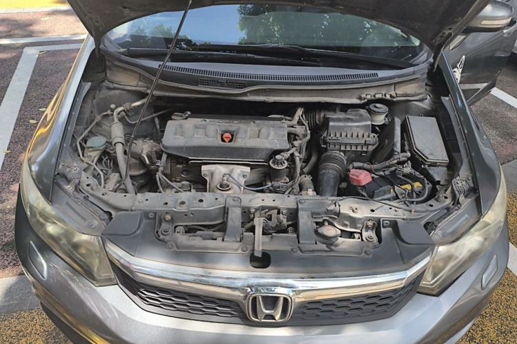 Used Honda Civic 2012 2.0L Automatic TYPE-S Engine Bay