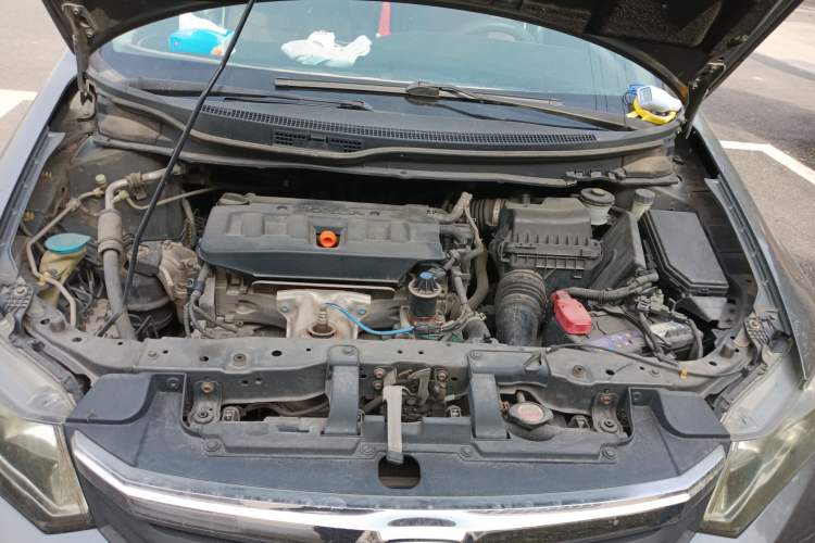Used Honda Civic 2012 1.8L manual Comfort version Engine Bay