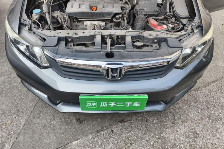 Used Honda Civic 2012 1.8L automatic comfort version Engine Bay Left
