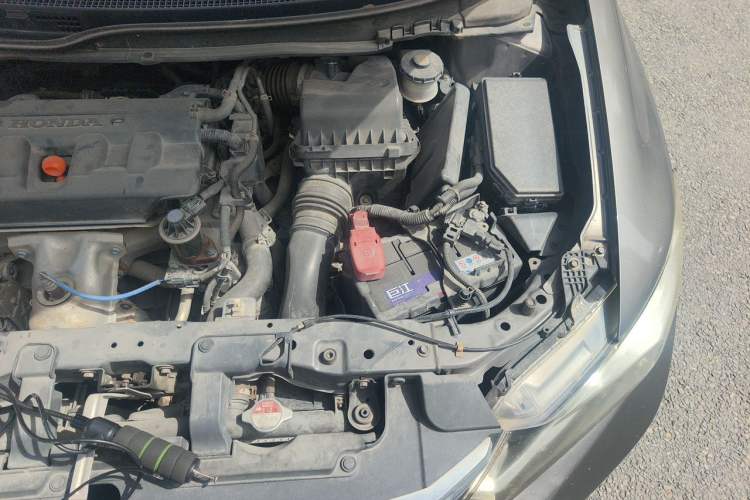 Used Honda Civic 2012 1.8L automatic comfort version Engine Bay Left