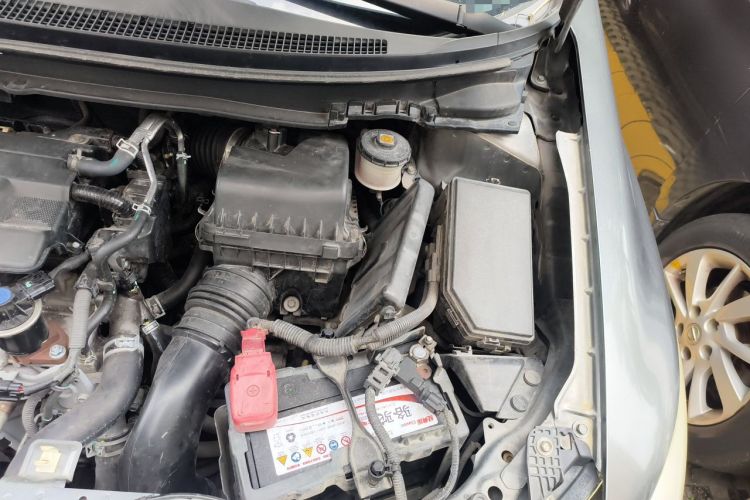 Used Honda Civic 2012 1.8L automatic luxury edition Engine Bay Left