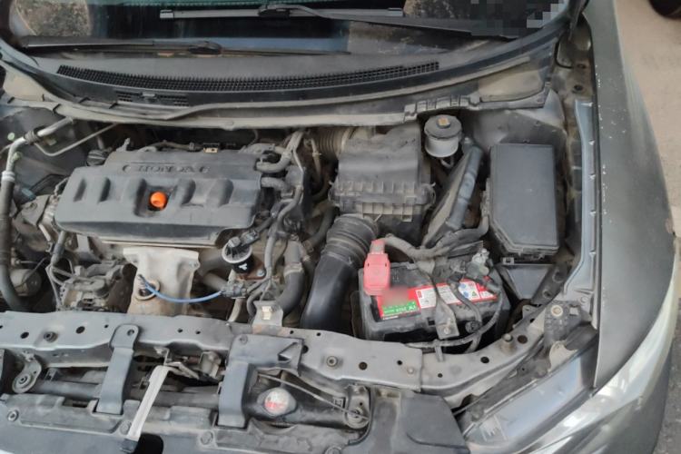 Used Honda Civic 2012 1.8L automatic comfort version Engine Bay Left