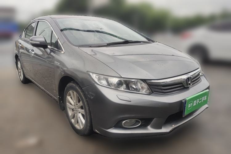 Used Honda Civic 2012 1.8L automatic luxury edition Front Right 45 Deg