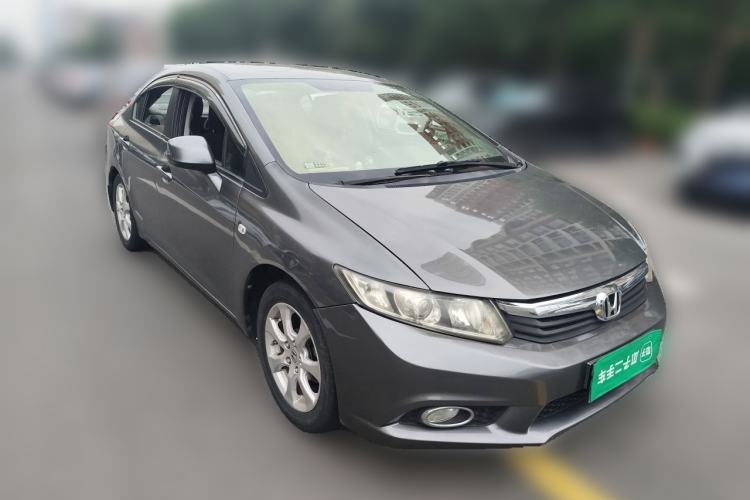 Used Honda Civic 2012 1.8L automatic comfort version Front Right 45 Deg