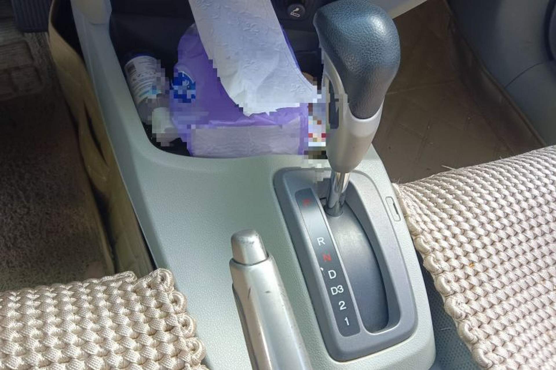 Used Honda Civic 2012 1.8L automatic comfort version Gear Lever