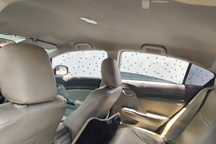 Used Honda Civic 2012 1.8L automatic comfort version Headliner