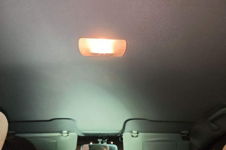 Used Honda Civic 2012 1.8L automatic comfort version Headliner