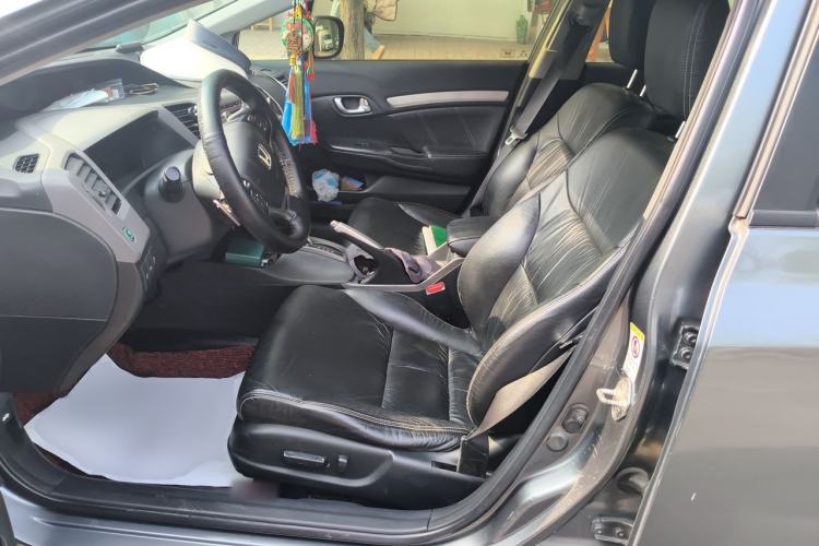 Used Honda Civic 2012 1.8L automatic luxury edition Left Front Seat
