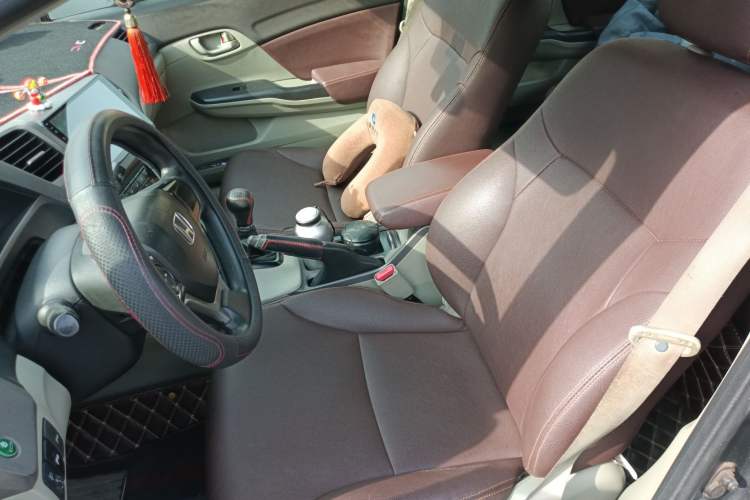 Used Honda Civic 2012 1.8L manual Comfort version Left Front Seat