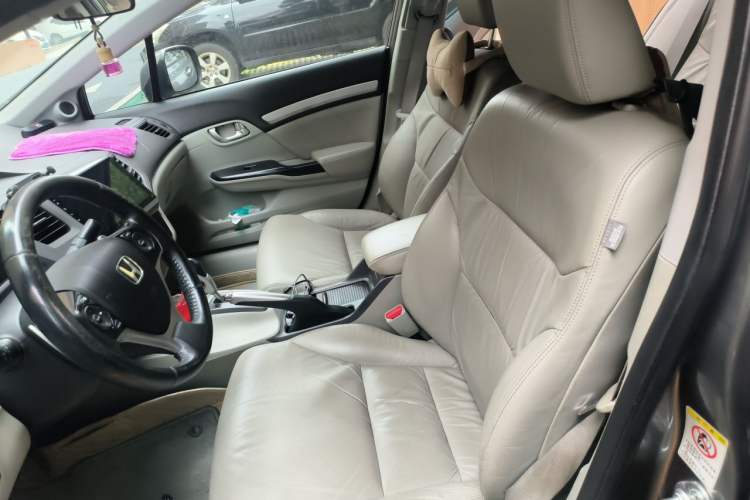 Used Honda Civic 2012 1.8L automatic luxury edition Left Front Seat