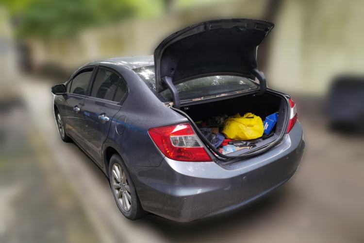 Used Honda Civic 2012 1.8L automatic luxury edition Rear Left 45 Deg