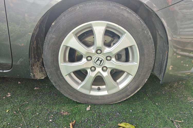 Used Honda Civic 2012 1.8L manual Comfort version Right Front Wheel Hub