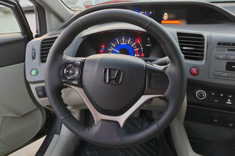 Used Honda Civic 2012 1.8L automatic comfort version Steering Wheel