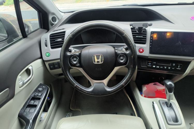 Used Honda Civic 2012 1.8L automatic luxury edition Steering Wheel