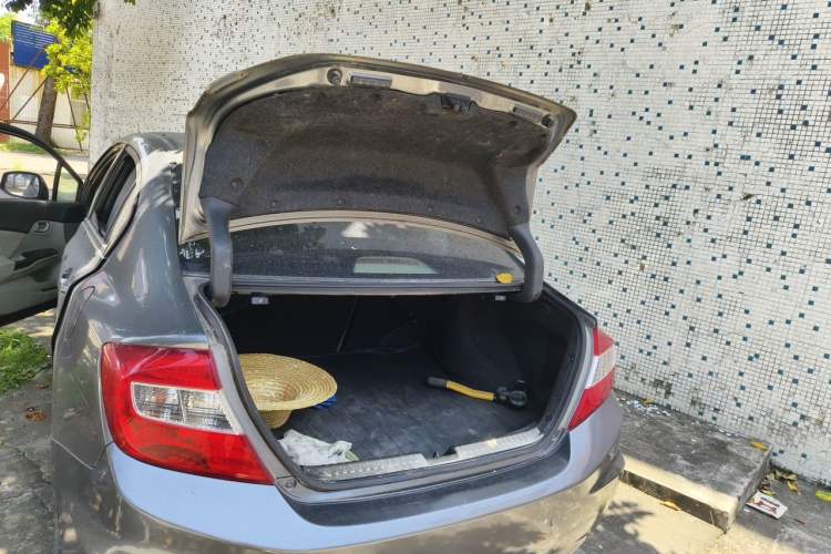 Used Honda Civic 2012 1.8L automatic comfort version Trunk