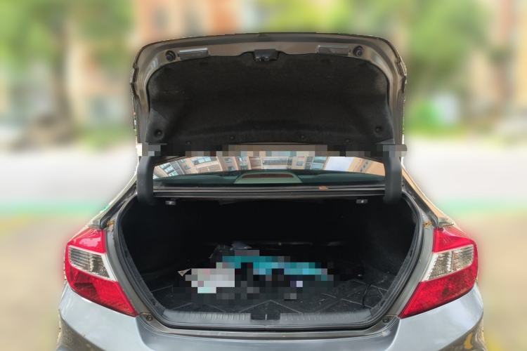 Used Honda Civic 2012 1.8L automatic luxury edition Trunk