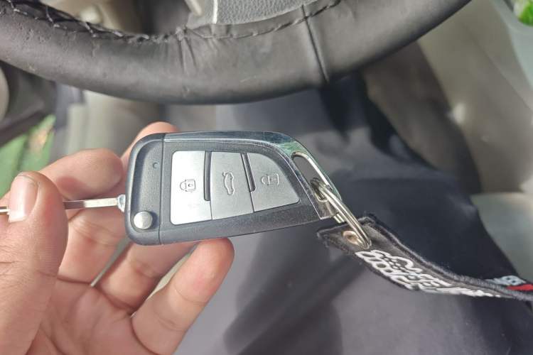 Used Honda Civic 2012 1.8L manual Comfort version Vehicle Key