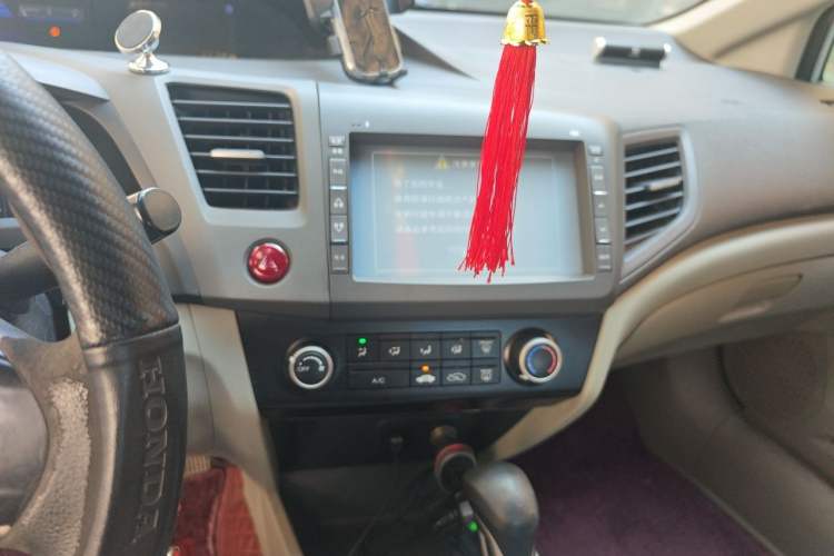 Used Honda Civic 2012 1.8L automatic comfort version Audio And AC Panel