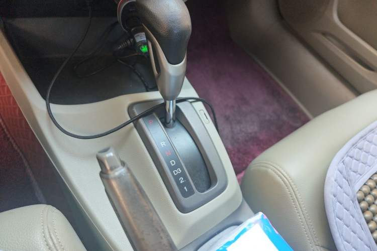 Used Honda Civic 2012 1.8L automatic comfort version Gear Lever