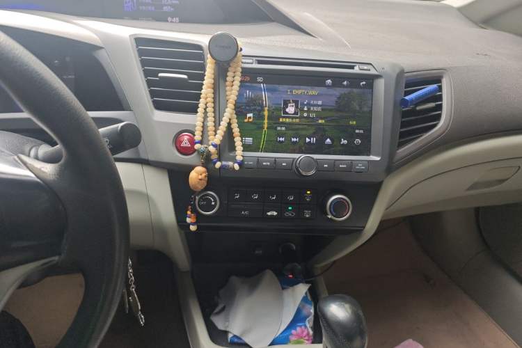 Used Honda Civic 2012 1.8L automatic comfort version Audio And AC Panel