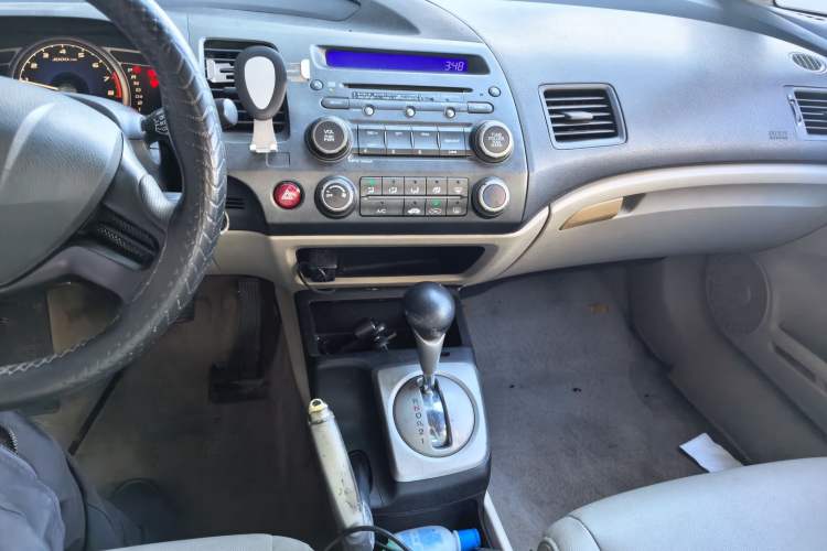 Used Honda Civic 2012 1.8L automatic comfort version Audio And AC Panel