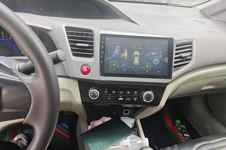 Used Honda Civic 2012 1.8L manual Comfort version Audio And AC Panel