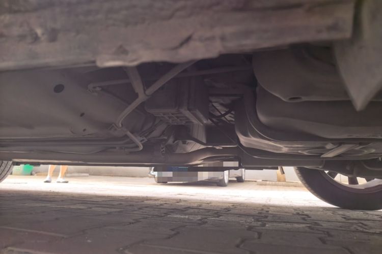 Used Honda Civic 2012 1.8L automatic luxury edition Chassis Rear Left