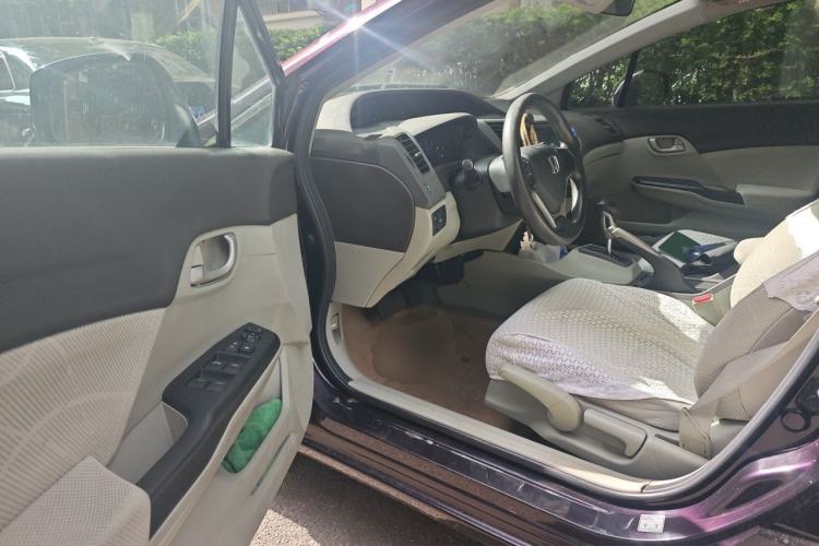 Used Honda Civic 2012 1.8L automatic comfort version Driver Seat