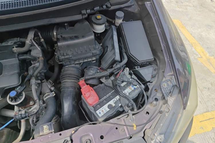 Used Honda Civic 2012 1.8L manual Comfort version Engine Bay Left