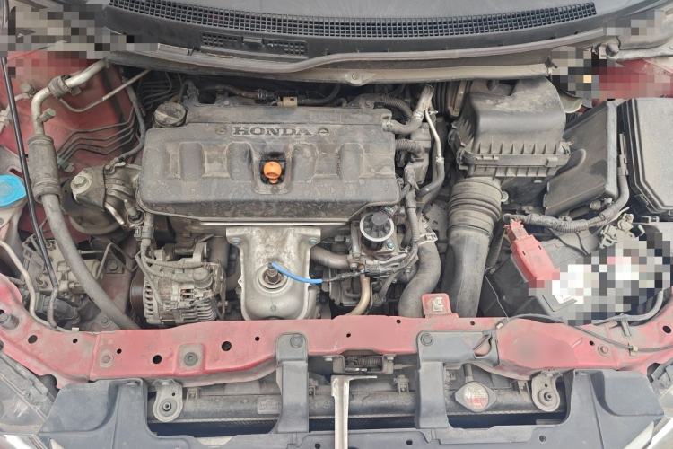 Used Honda Civic 2012 1.8L automatic comfort version Engine Bay