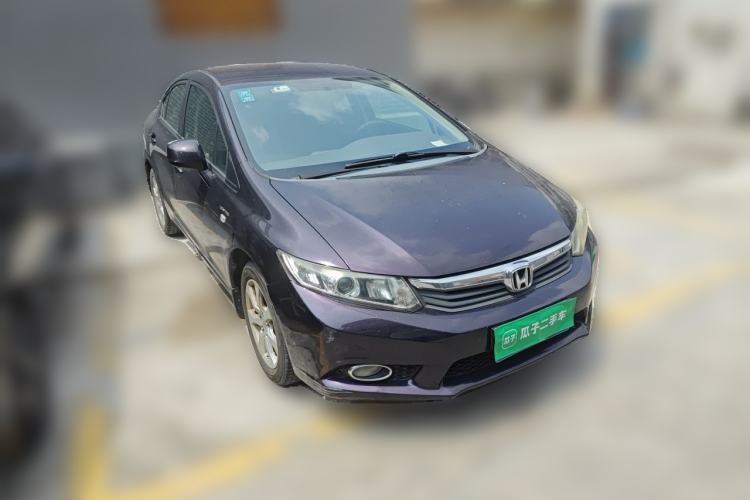 Used Honda Civic 2012 1.8L manual Comfort version Front Right 45 Deg