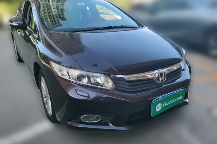 Used Honda Civic 2012 1.8L automatic luxury edition Front Right 45 Deg