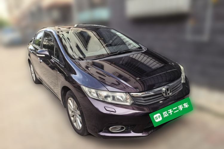 Used Honda Civic 2012 1.8L automatic luxury edition Front Right 45 Deg