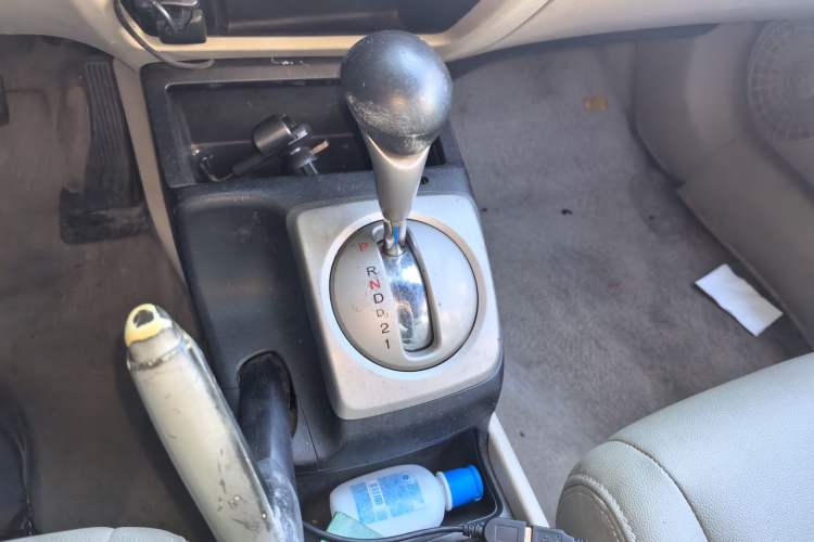 Used Honda Civic 2012 1.8L automatic comfort version Gear Lever