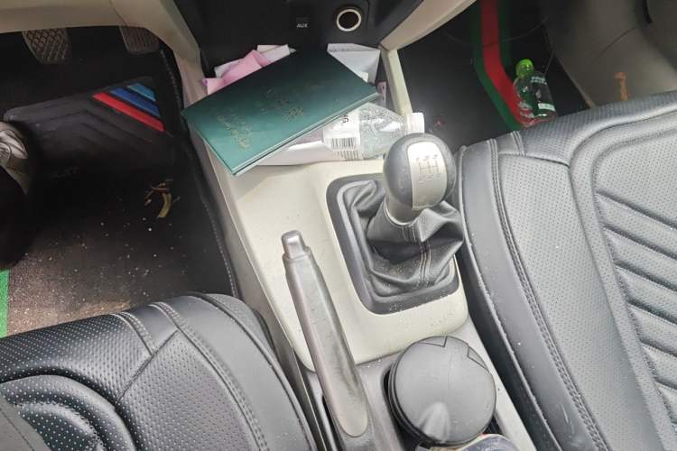 Used Honda Civic 2012 1.8L manual Comfort version Gear Lever
