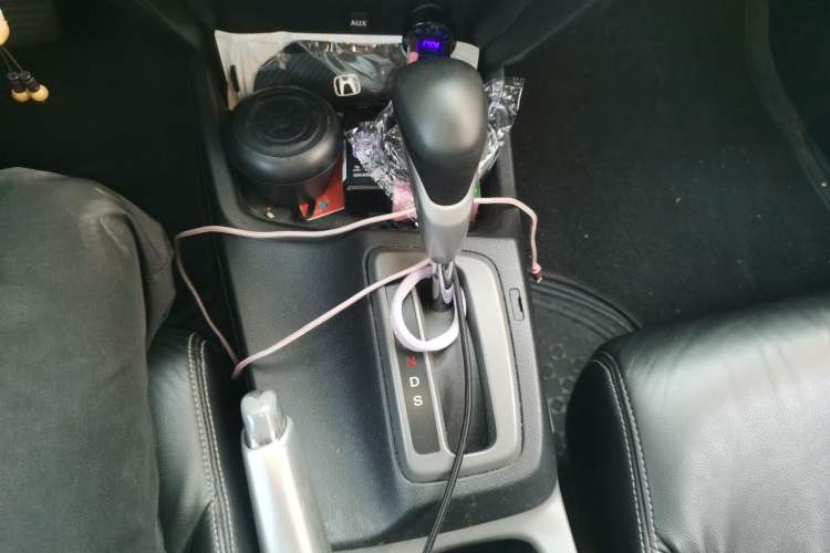 Used Honda Civic 2012 1.8L automatic luxury edition Gear Lever
