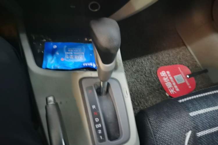 Used Honda Civic 2012 1.8L automatic comfort version Gear Lever