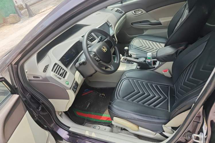 Used Honda Civic 2012 1.8L manual Comfort version Left Front Seat