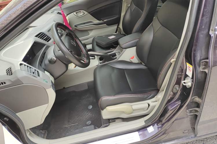 Used Honda Civic 2012 1.8L automatic comfort version Left Front Seat