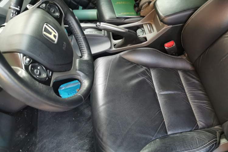 Used Honda Civic 2012 1.8L automatic luxury edition Left Front Seat