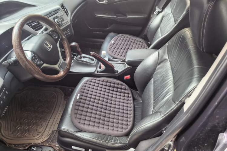Used Honda Civic 2012 1.8L automatic luxury edition Left Front Seat