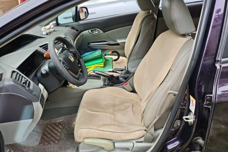 Used Honda Civic 2012 1.8L automatic comfort version Left Front Seat