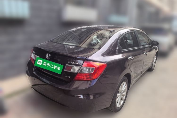 Used Honda Civic 2012 1.8L automatic luxury edition Rear Right 45 Deg